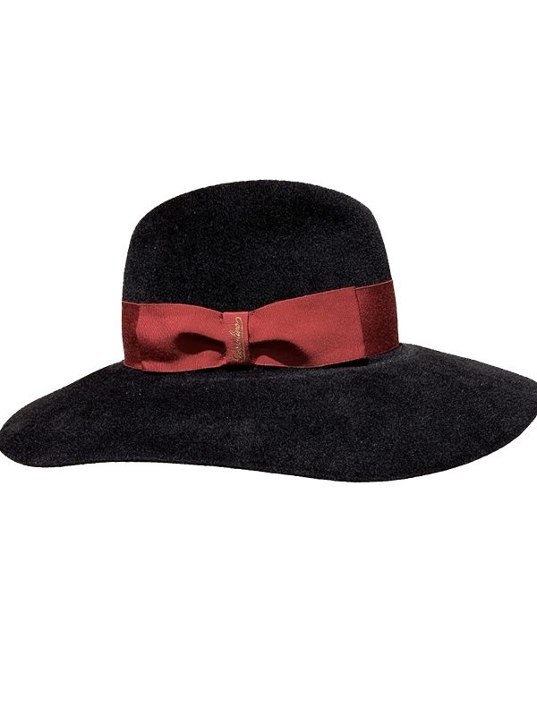 <b>BORSALINO</b>