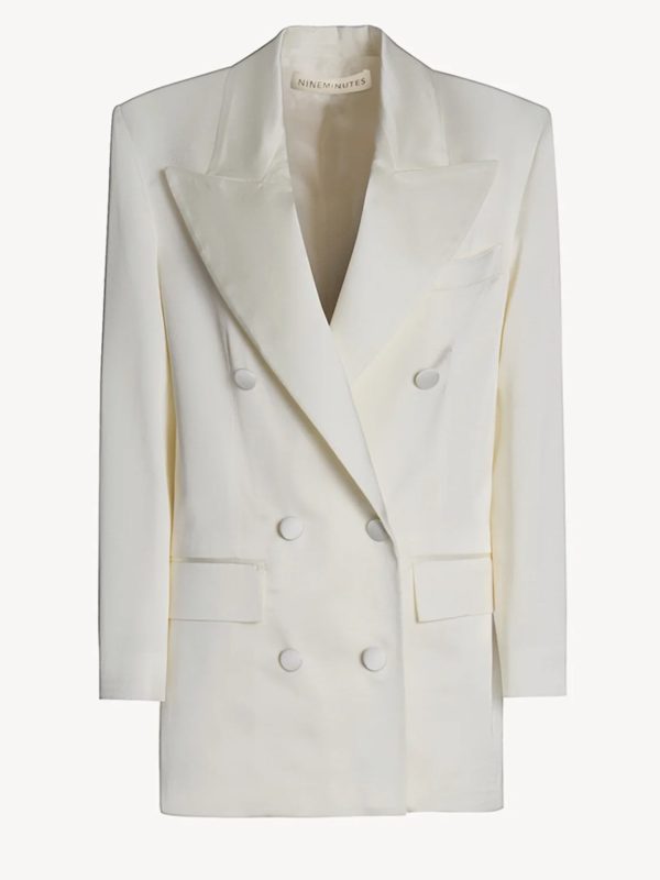 <b>NINEMINUTES</b><br/>THE BLAZER CHAMPAGNE