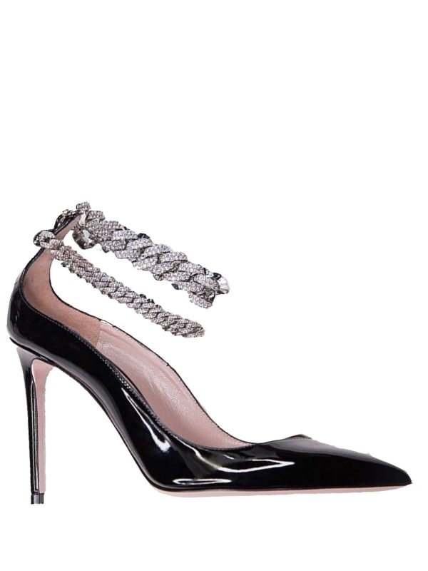 <b>GEDEBE</b><br/>ANITA BLACK