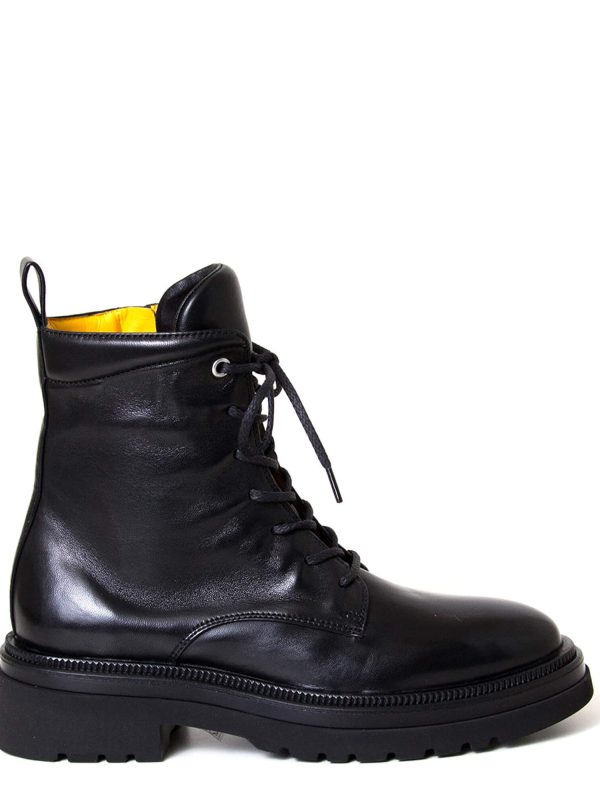 <b>MARA BINI</b><br/>HESTER TR BLACK
