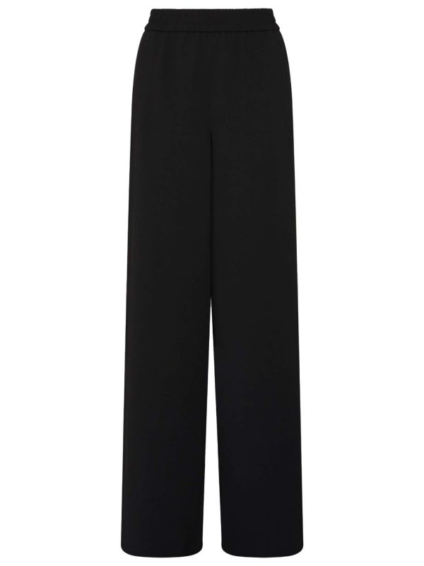 <b>MARELLA</b><br/>STILLA 02