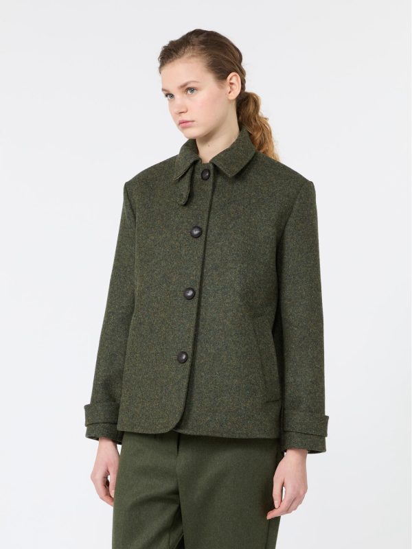<b>WEEKEND MAXMARA</b><br/>WKSDIORAMA 01