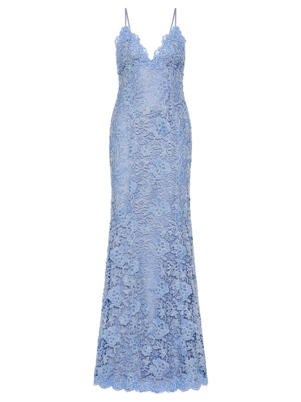 <b>REBECCA VALLANCE</b><br/>NOTTINGHAM GOWN