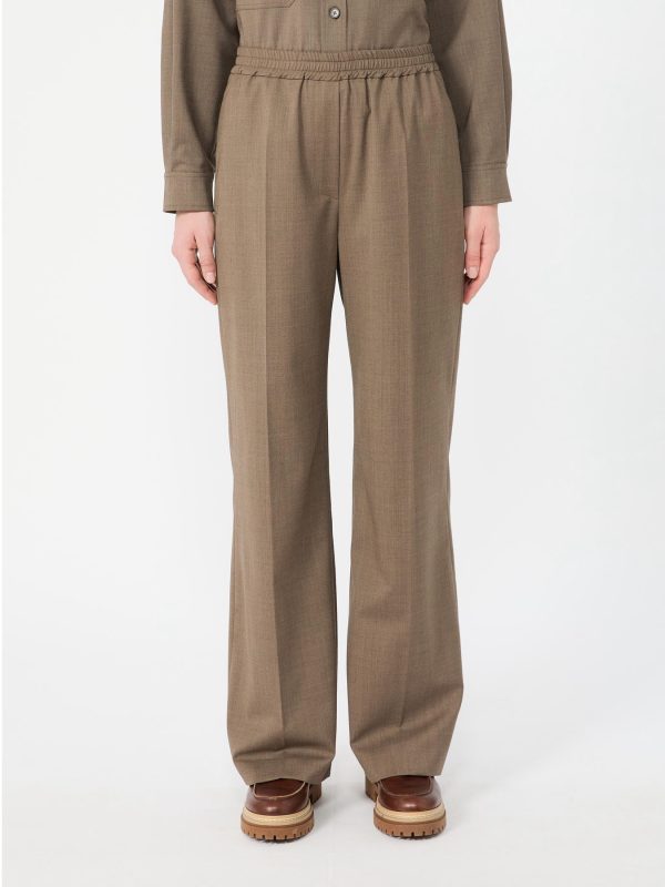 <b>WEEKEND MAXMARA</b><br/>WKDPETRA 01
